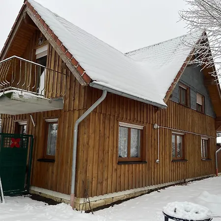 Casa vacanze In Elend, Cleaning Included Elend